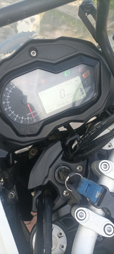 Imagen 9 de 19 de Moto Benelli Trk 502
