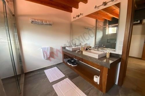 Imagen 22 de 25 de Casa En Renta Dentro De Un Condominio Privado Y Seguro En La Zona De Avándaro En Valle De Bravo
