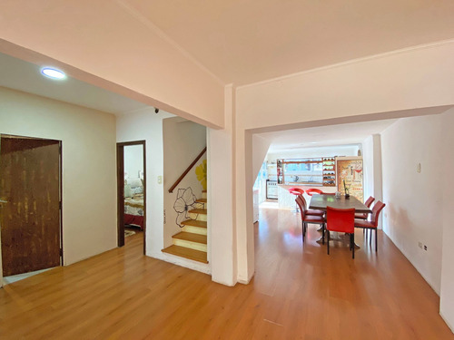 Casa En Venta Tolosa, 4 Dormitorios Y Pileta