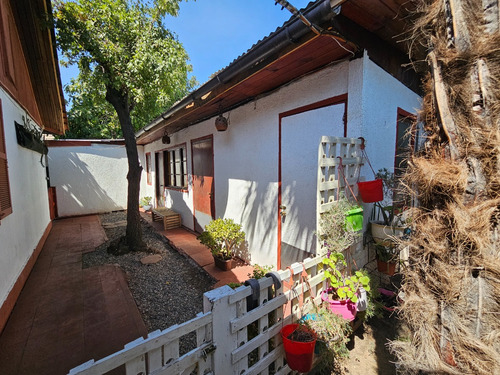 Casa En Venta En Villa Macul
