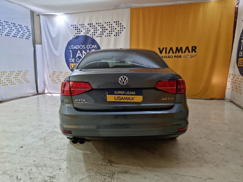Imagem 4 de 10 de Volkswagen Jetta