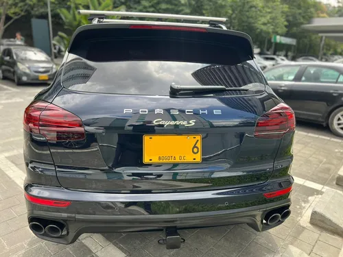 Porsche Cayenne S E Hybrid