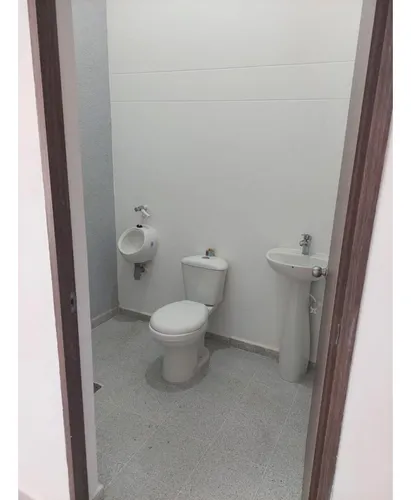 Local En Venta Primer Piso En Caldas.