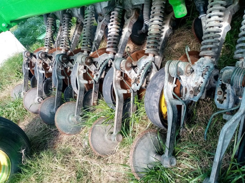 Imagen 9 de 20 de Sembradora John Deere 1590 #18674