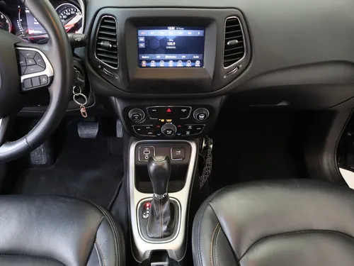 Jeep Compass 2.4 4X2 Longitude At