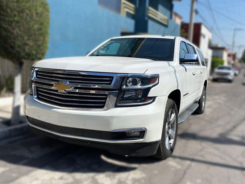 Chevrolet Suburban 5.3 Ltz 4x4 Mt