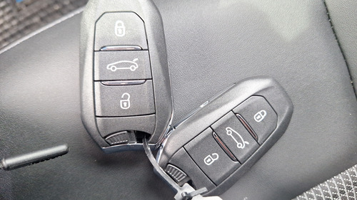 Peugeot 3008 1.2 Mhev 136 Premier E-dct6