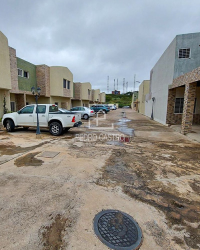 Imagen 10 de 10 de Se Vende Townhouse En Obra Gris En La Urb. Coimbra Suites, Villa Alianza, Puerto Ordaz, Ciudad Guayana