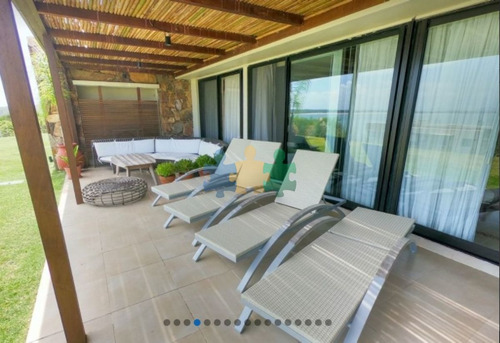 Imagen 3 de 17 de Venta De Apartamento 2 Dormitorios En Lomo De La Ballena, Punta Ballena