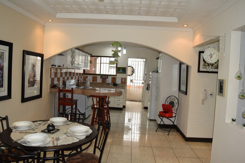 Imagen 5 de 20 de Casa 1 Piso En San Roque En Barva, Con Dos Frentes A Calle Publica Y A Residencial