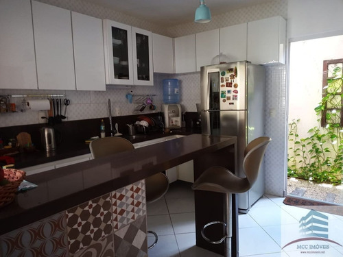 Imagem 5 de 17 de Casa De Esquina A Venda Em Ponta Negra