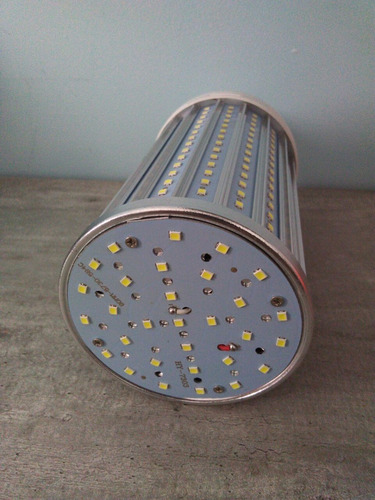DELED DELED LED M2-80WF40M FOCO lâmpada LED cor branca 80W 127/220V