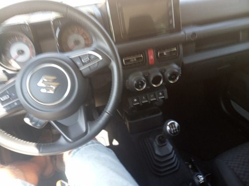 Imagen 14 de 14 de Suzuki Jimny Gls