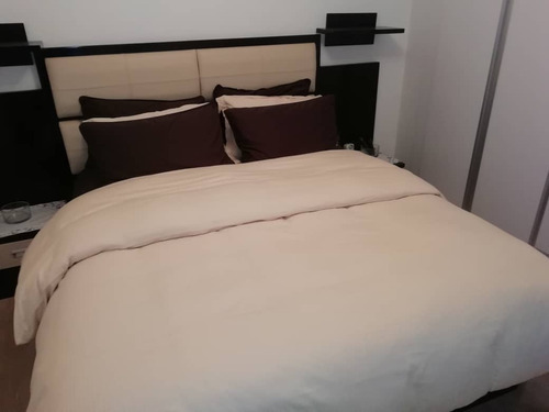 Imagen 21 de 30 de Sss: Vende Apartamento 23-21417 En La Boyera De 139 M2, Remodelado Y Amoblado