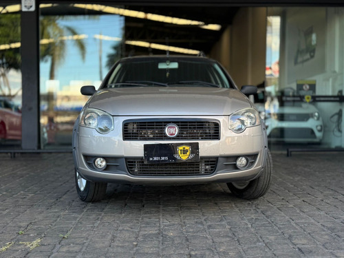 Fiat Palio 1.4 MPI TREKKING WEEKEND 8V FLEX 4P MANUAL