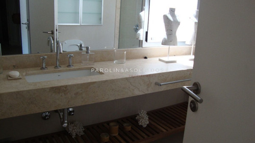 Imagen 18 de 29 de Venta De Apartamento De 3 Dormitorios En Playa Brava.