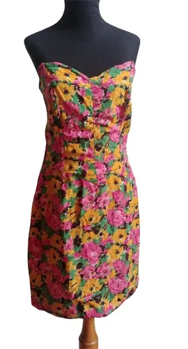 Vestido Vintage Fiesta Strapless Escote Corazón Floreado Vestido Vintage Fiesta Strapless Escote Corazón Floreado