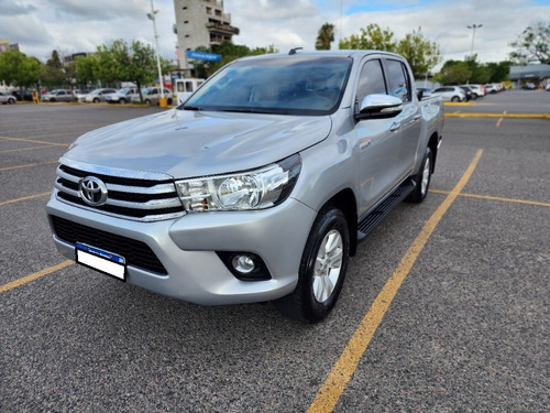 Toyota Hilux 2.8 Cd Srv 177cv 4x2