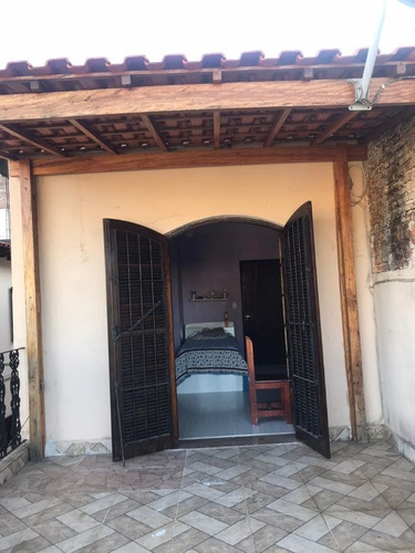 Casa À Venda Na Rua Raimundo Mattiuzzo, Vila Araguaia, São Paulo - Sp - Liv-12619