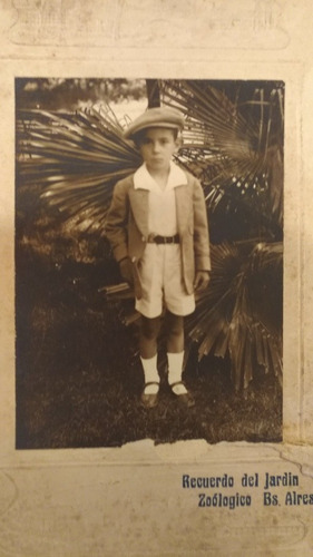 Foto De Niño En El Zoologico De Bs.as.