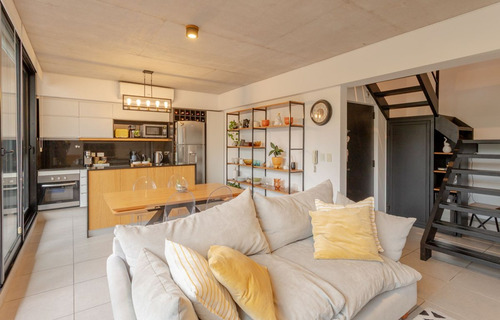 Venta Tríplex 4 Amb Terraza/pileta Pque Centenario