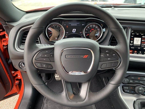 Imagem 5 de 15 de Dodge Challenger 6.4 Srt8 Hemi 16v 2p 2p