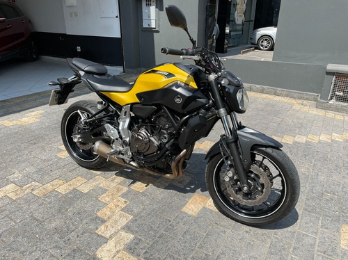 Imagem 2 de 15 de Yamaha Mt-07 Abs