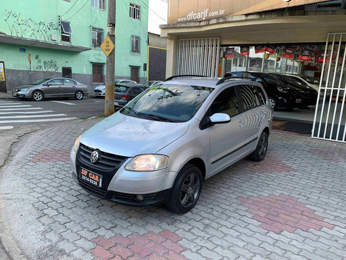 Volkswagen Spacefox 1.6 Mi Comfortline 8v Flex 4p Manual