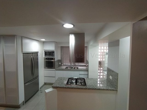Imagen 6 de 21 de Impecable Apartamento En Lomas De La Alameda!!! #21-1550. Abb