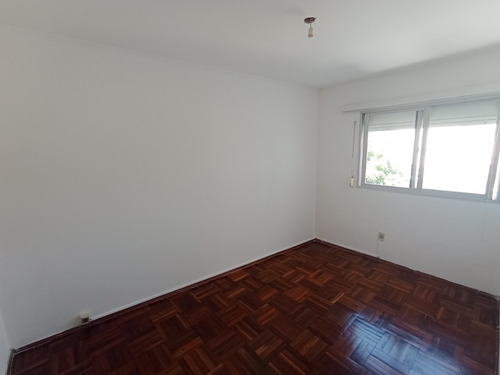 Imagen 7 de 12 de Apartamento En Alquiler - Pocitos (150m Mdeo. Shopping)