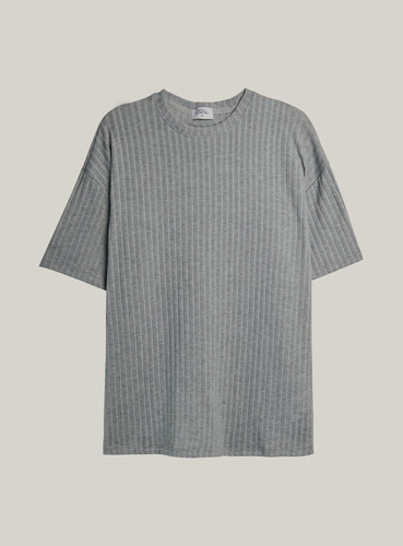 Camiseta Oversize Gris Clara Con Cuello Redondo Y Texturas D