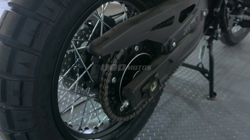 Voge 650 Dsx Moto Touring Con Baules De Regalo