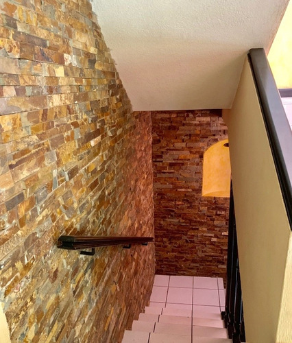 Imagen 8 de 14 de Hermosa Casa Ubicasa En Zona 2 Ciudad Capital.