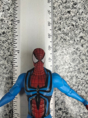 Marvel Spiderman, Traje Azul, 4 Pulgadas!! (Usado)