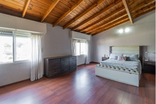 Imagen 7 de 30 de Venta Casa 4 Ambientes + Playroom / Hurlingham