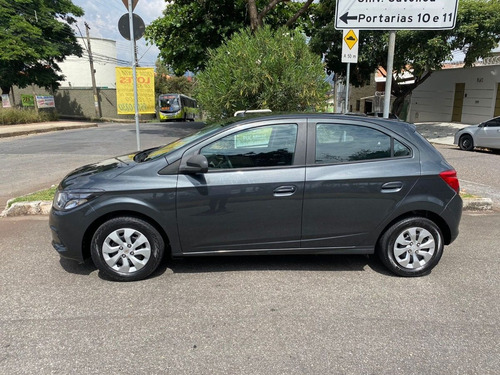 Imagem 6 de 10 de Chevrolet Onix 1.0 Joy