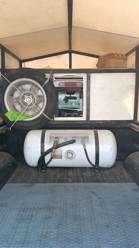 Dodge Dakota Crew cab 4x2 3.7L T/A