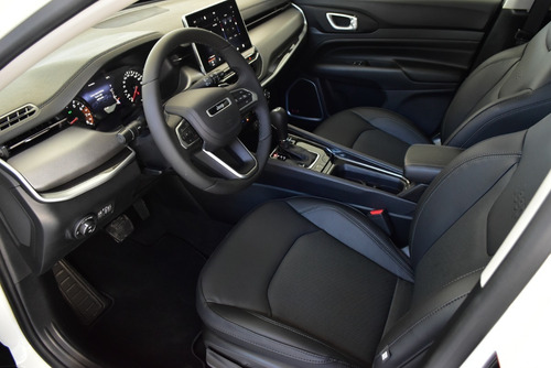 Imagen 7 de 15 de Jeep Compass 1.3 T270 Longitude - Car Cash
