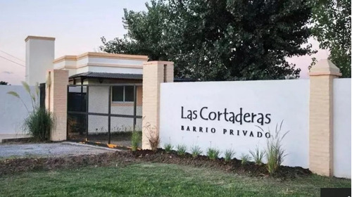 Lote En Barrio Privado Las Cortaderas