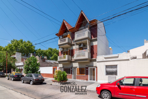 Ph 3 Amb En Duplex En Liniers! A Mts De Av. Em. Castro