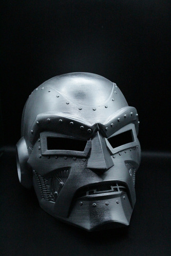 Mascara Doom Version Avengers Doomsday V1 Plateado