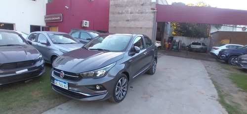 Imagen 8 de 14 de Fiat Cronos 1.8 Mt F