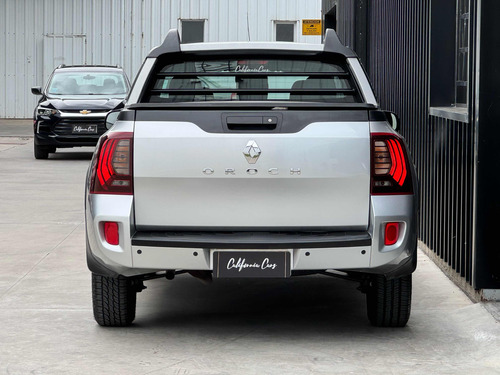 Renault Duster Oroch 2.0 Outsider Plus