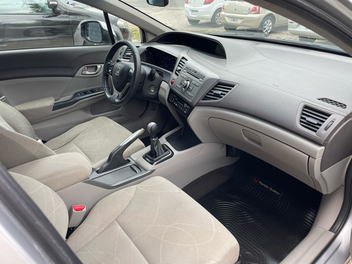 Honda Civic 1.8 Lxs At 140cv