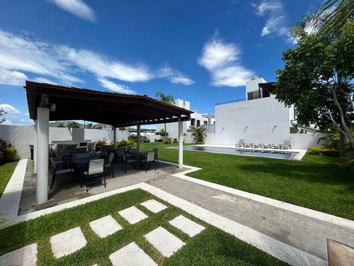 Terreno Plano En Venta. Fracc. Aiyana, Xochitepec, Morelos