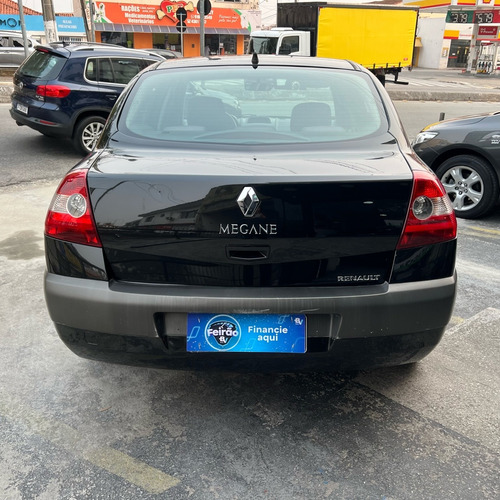 Renault Megane 2.0 DYNAMIQUE SEDAN 16V GASOLINA 4P AUTOMÁTICO