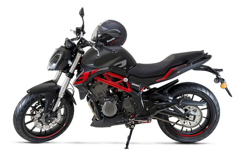 Imagen 4 de 15 de Benelli Tnt 302 S