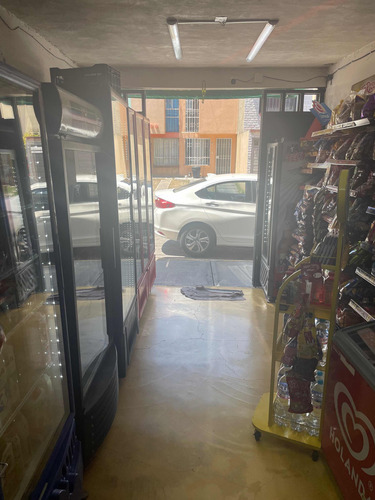 Venta De Casa 3 Recámaras Y Local Comercial En Héroes Tecama