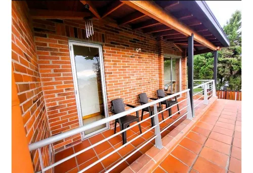 Casa Campestre En Venta Envigado Loma Del Escobero (t)