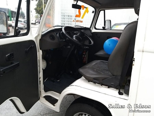Volkswagen Kombi Furgao 1.4 Flex 2011/2012